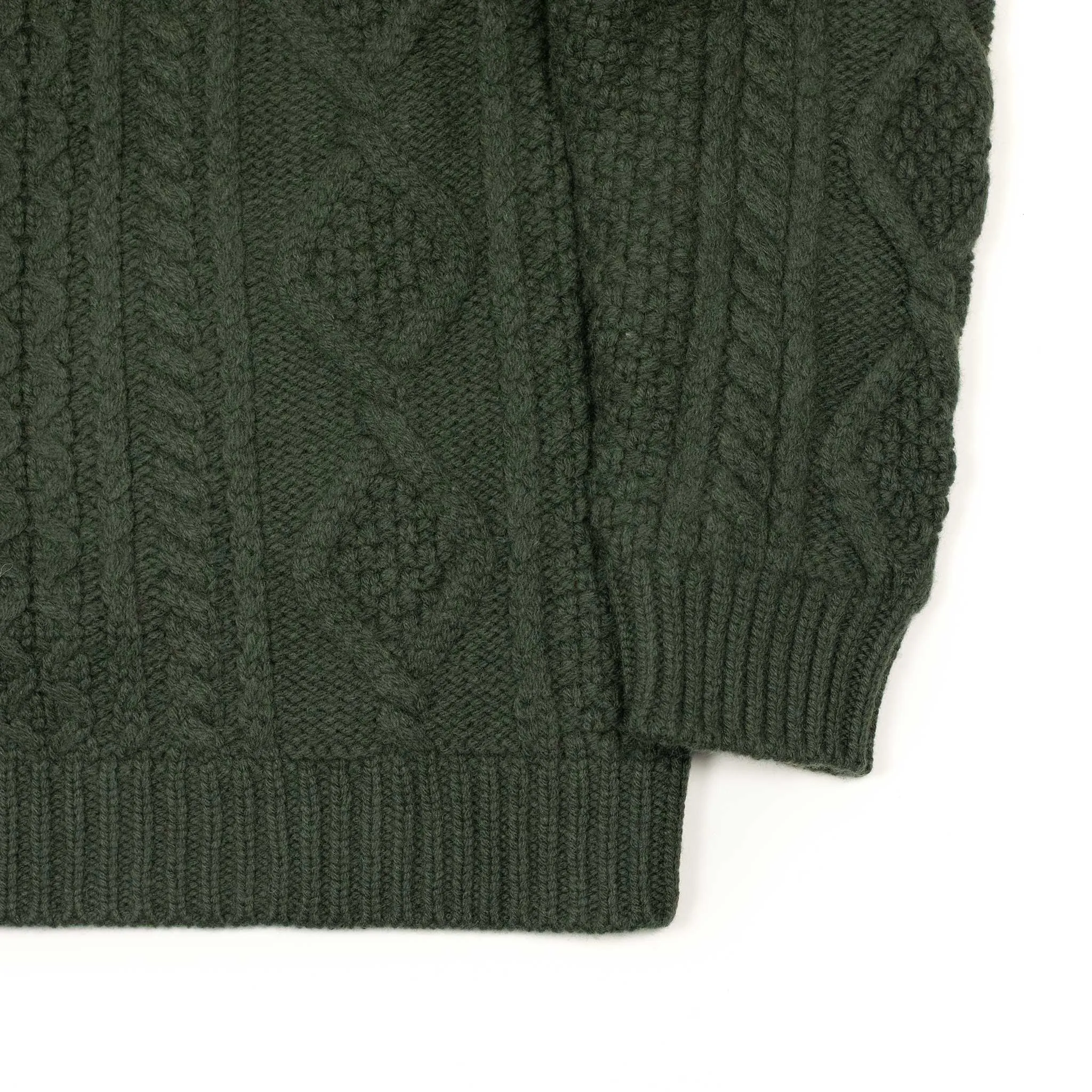 Cabled raglan sleeve crewneck in Green wool and cashmere