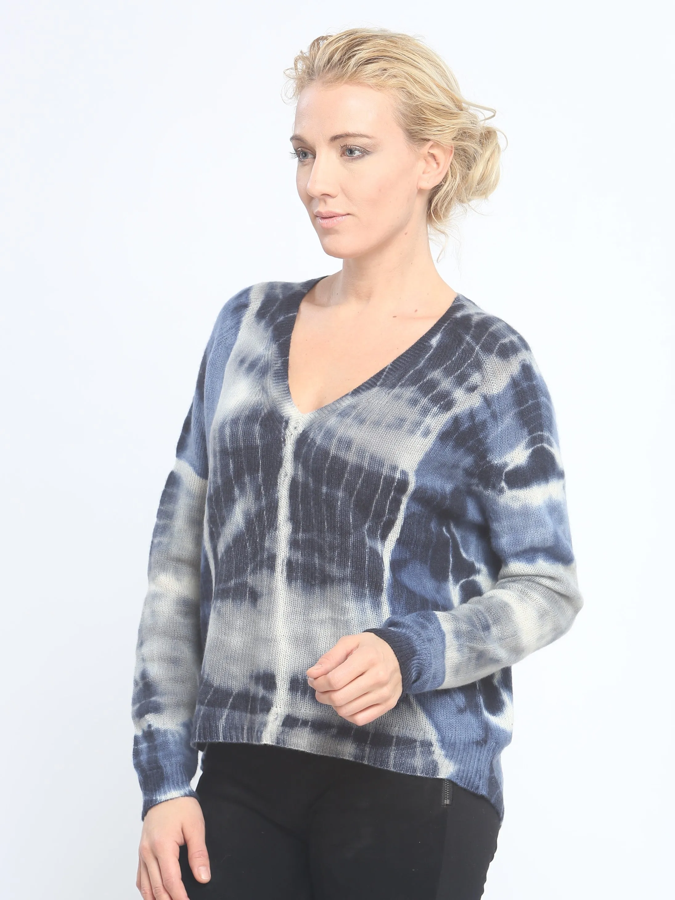 Cashmere Hand Dye V Neck Pullover