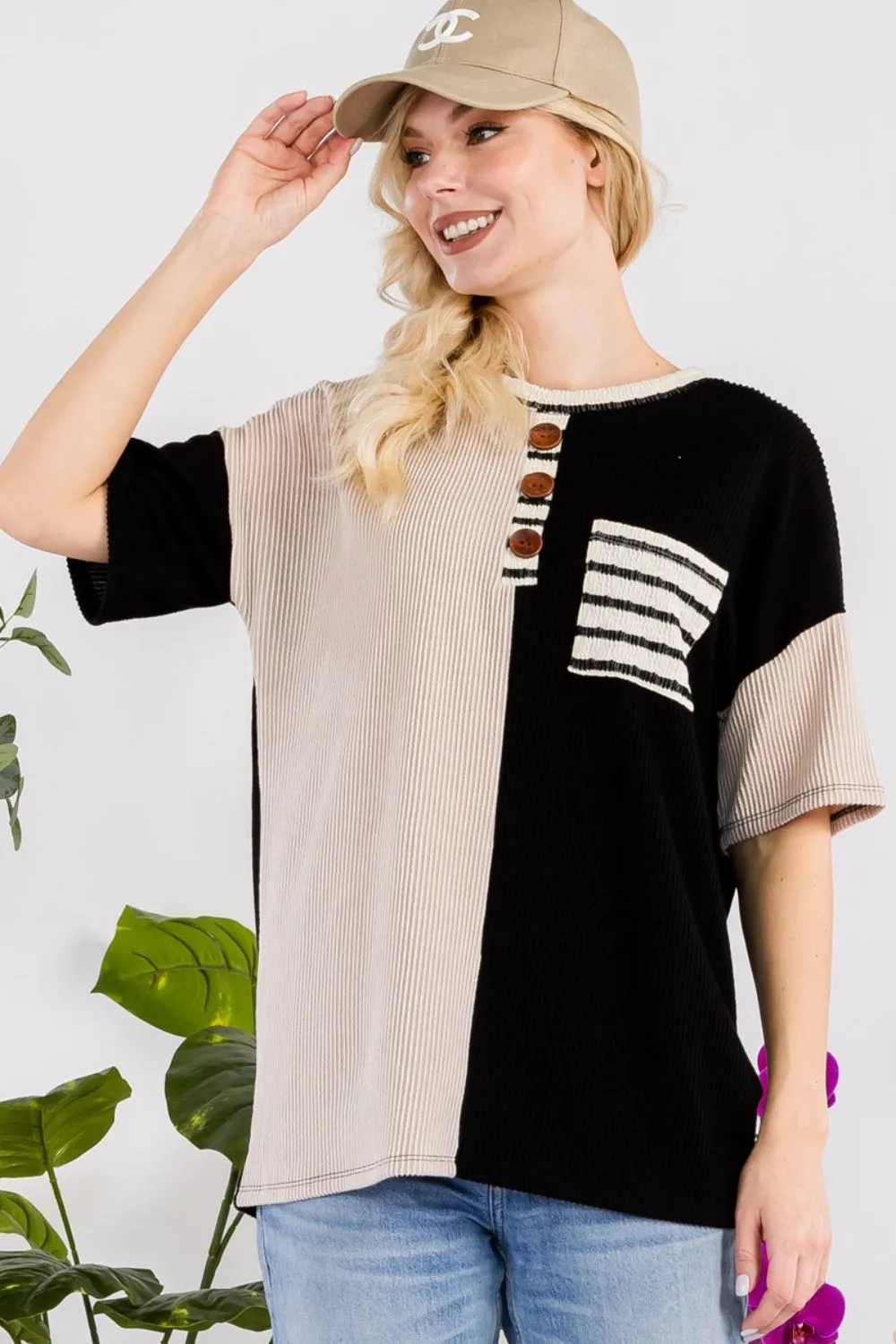 Full Size Rib Contrast Short Sleeve T-Shirt