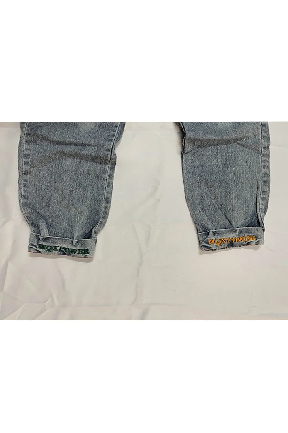 Kids Girls Modern Solid Pattern Elastic Waist Fancy Buttons Styled Jeans-GJN114658