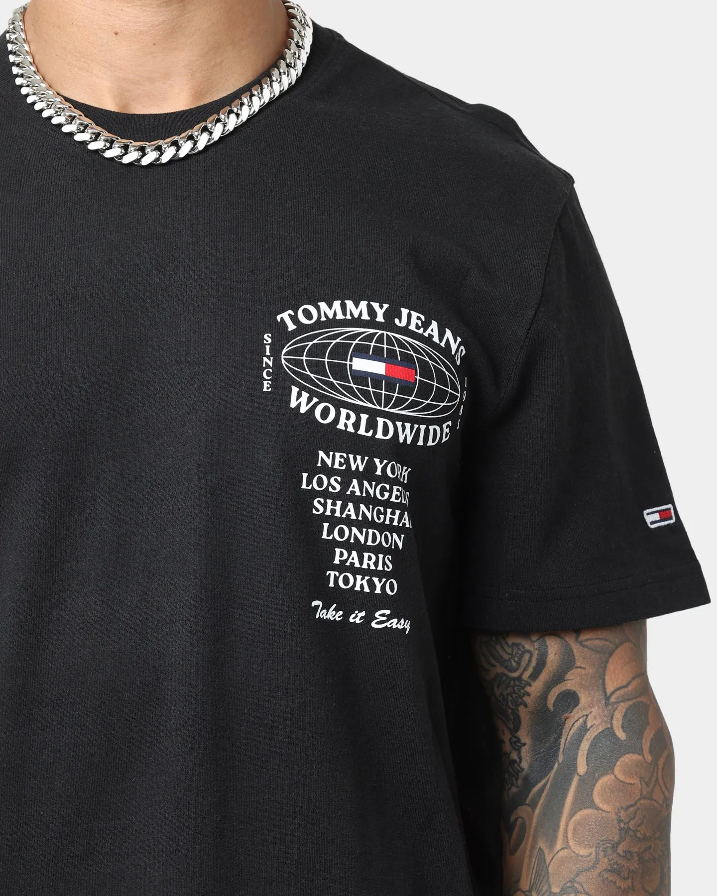 Tommy Jeans Modern Essentials T-Shirt Black