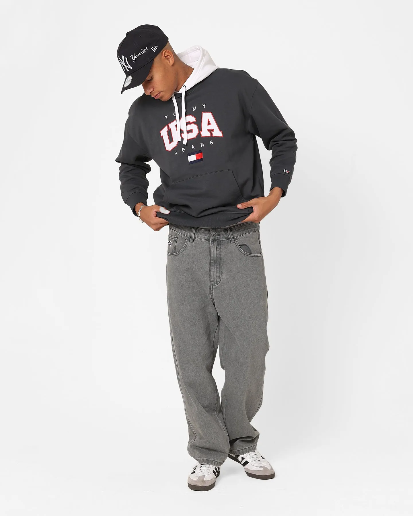 Tommy Jeans Relaxed Modern Sport USA Hoodie New Charcoal