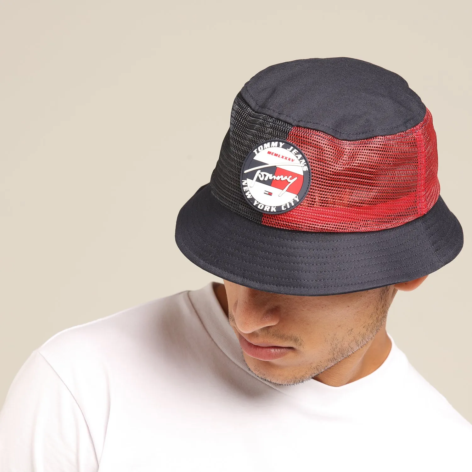 Tommy Jeans TJM Heritage Bucket Hat Navy/Red