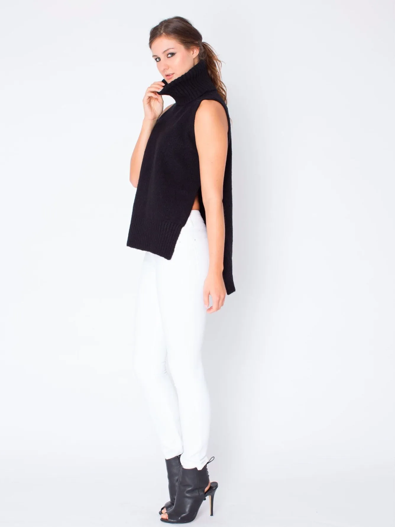 Warm Winds Sleeveless Sweater in Black